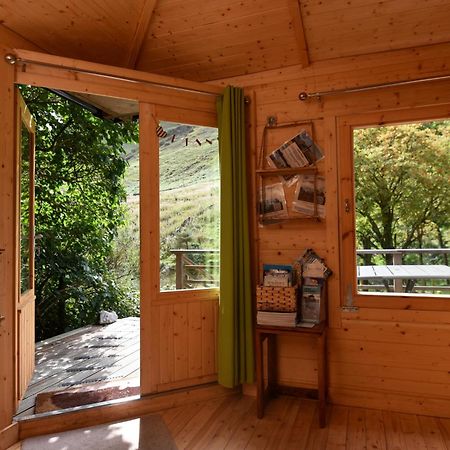 Helvellyn - The Hut - Twin Or Double Hotel Glenridding Buitenkant foto