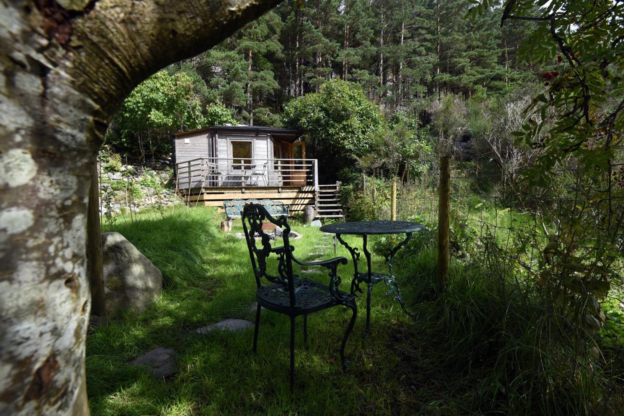Helvellyn - The Hut - Twin Or Double Hotel Glenridding Buitenkant foto